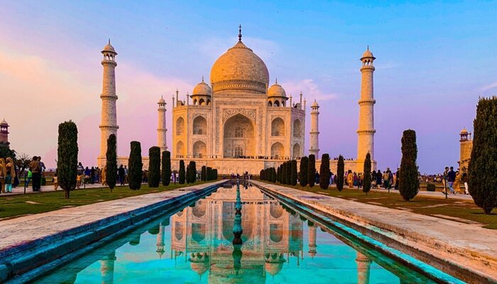 GOLDEN TRIANGLE AND MUMBAI TOUR