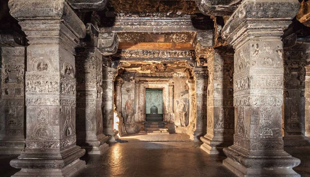 MUMBAI WITH AJANTA ELLORA CAVES TOUR